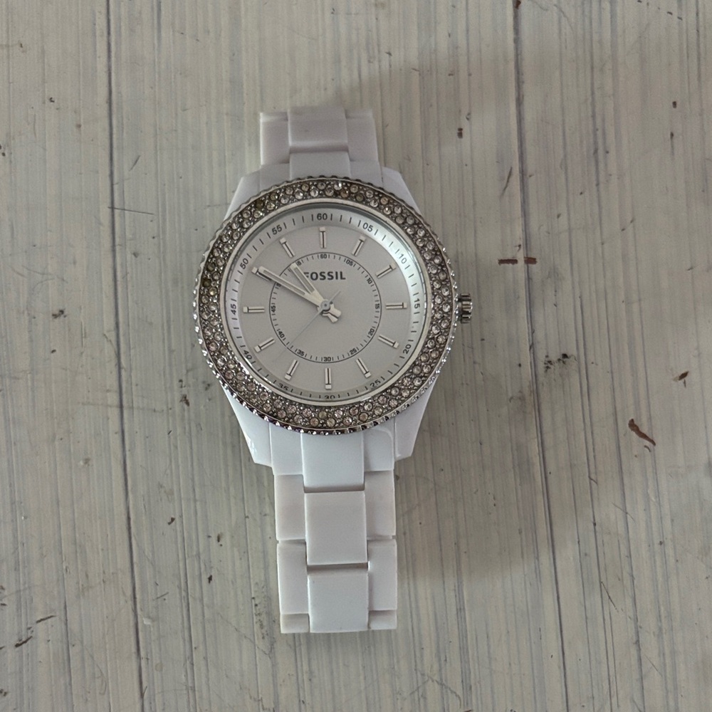 Fossil White and Silver Watch